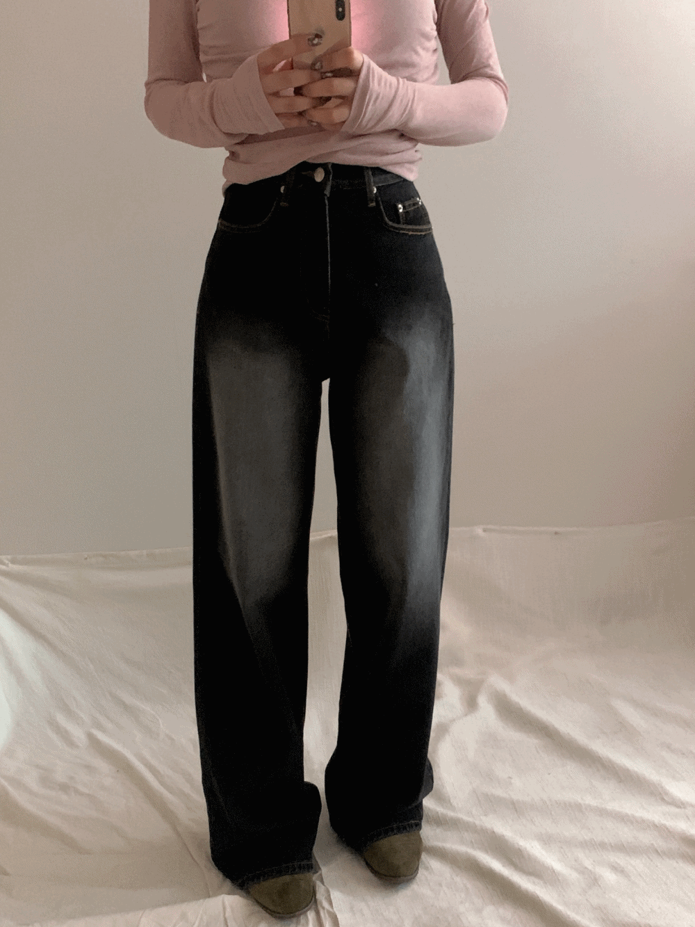 Bronwyn Wide Denim Jeans / one color