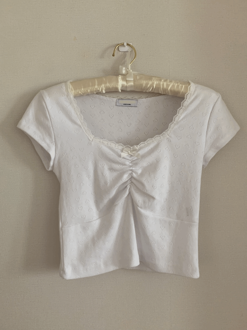 [Top] Kitsch ribbon lace t. / 2 colors