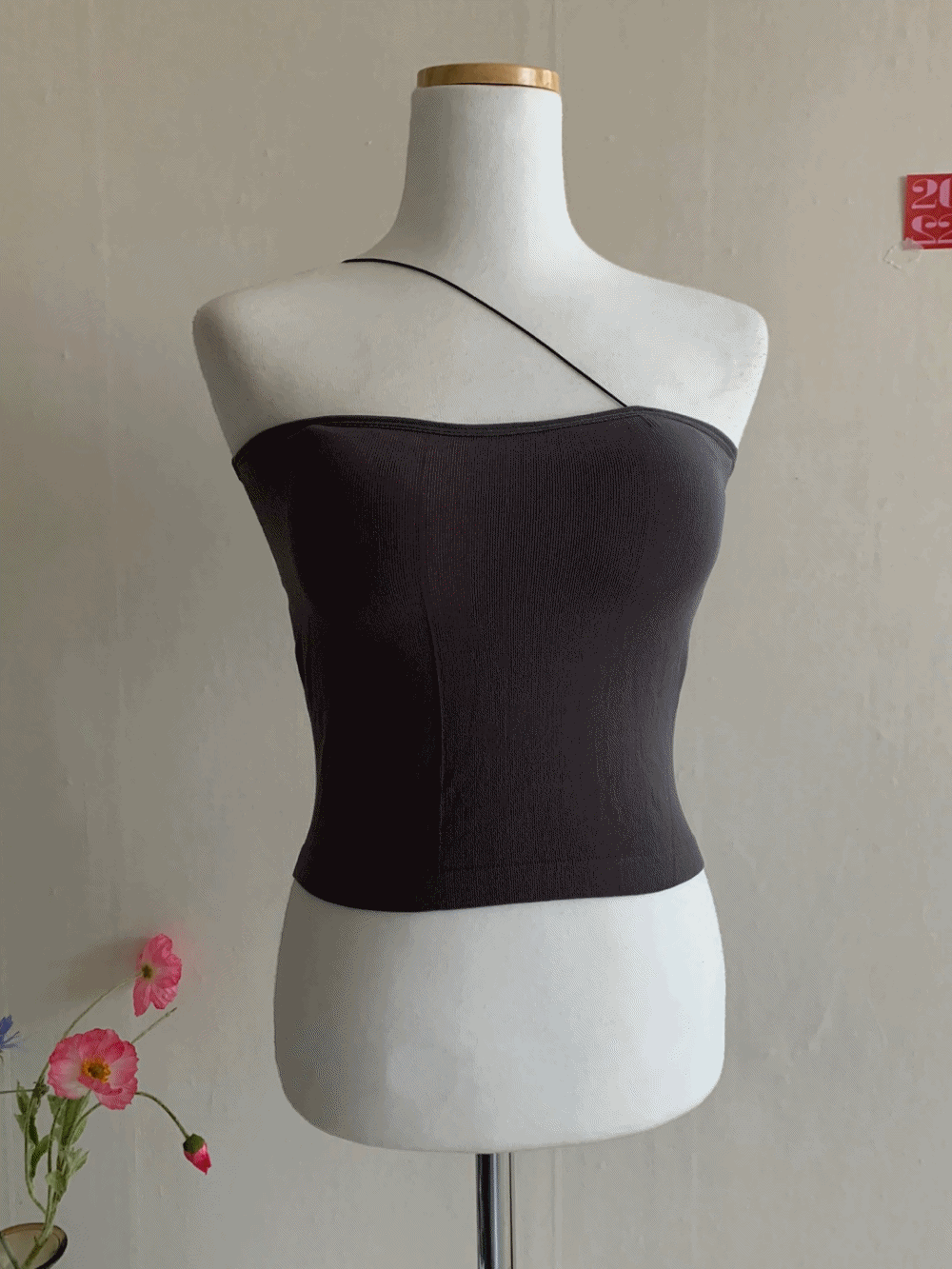 (패드내장) [Innerwear] Labelle unbalance bra top / 3 colors