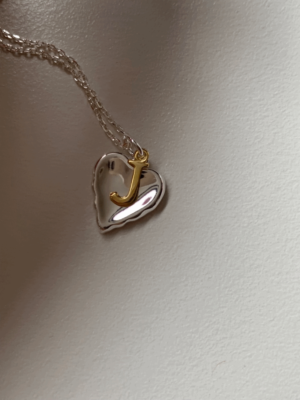 [Acc] Alphabet Silver Heart Necklace / one color
